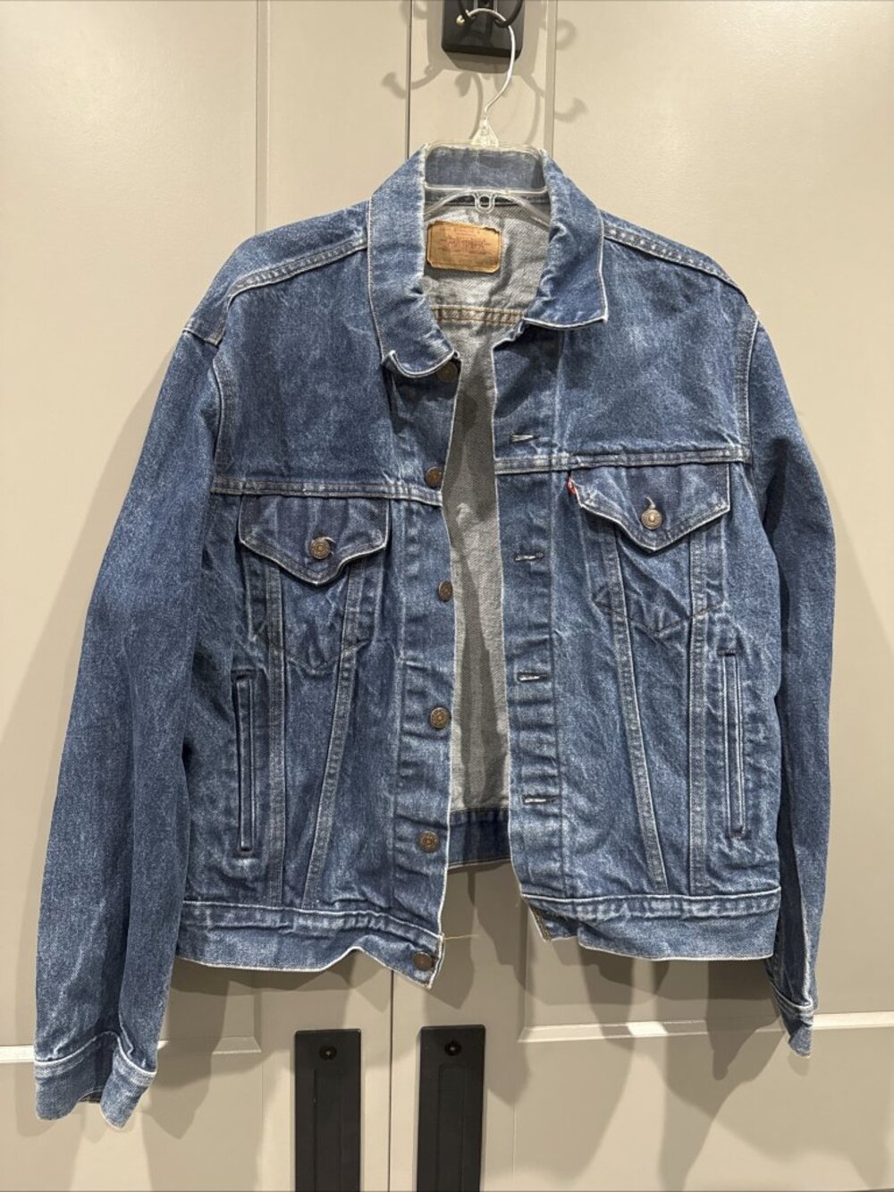 Vintage 1980s Levi’s 70506-0217 Men’s 42 Two Pocket Denim Jacket
